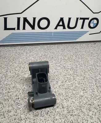 BMW 5 GT F07 Airbag deployment crash/impact sensor 1718240