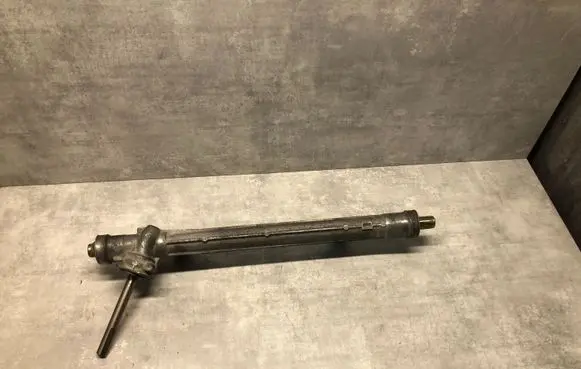 Renault Megane II Steering rack