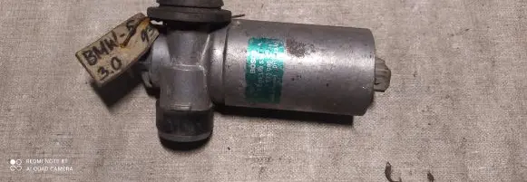 BMW 5 E39 Idle control valve (regulator) 1733090 0280140532
