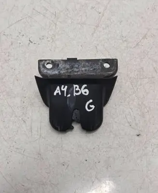 Audi A4 S4 B6 8E 8H Tailgate/trunk/boot lock/catch/latch 8E9827520