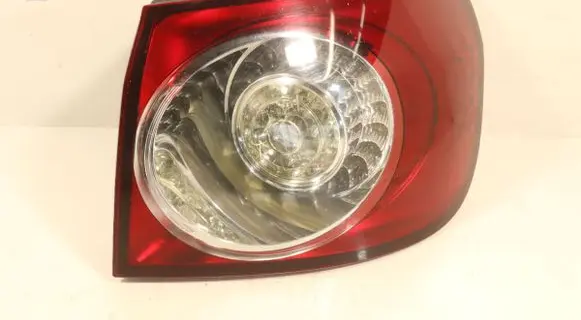 Volkswagen Golf Plus Rear/tail lights 5M0945096N