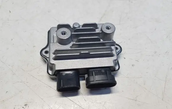 Lexus ES 300h (6th Gen) Fuel pump relay 89571-33030