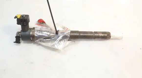 Fuel injector