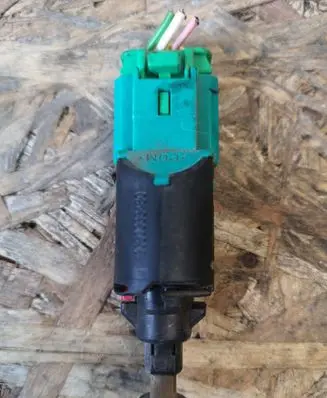 Citroen Berlingo Brake pedal sensor switch 9650688480