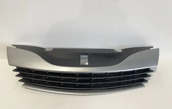 Renault Laguna II Front bumper upper radiator grill 8200012581