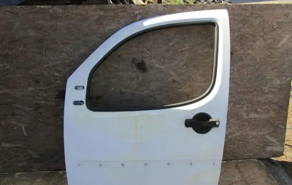 Fiat Doblo Front door