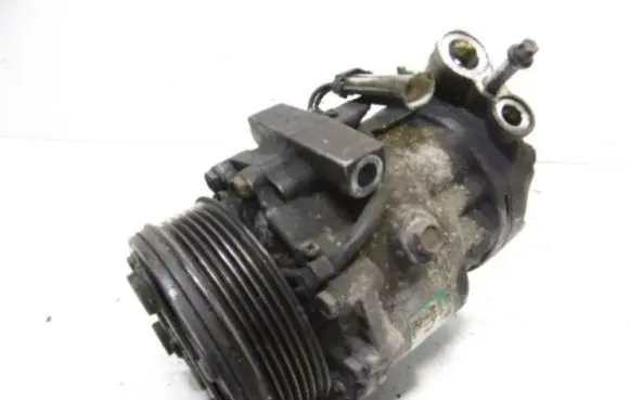 Opel Meriva A Air conditioning (A/C) compressor (pump) 24421842