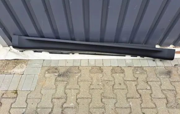 BMW X6 E71 Sill 51777176234