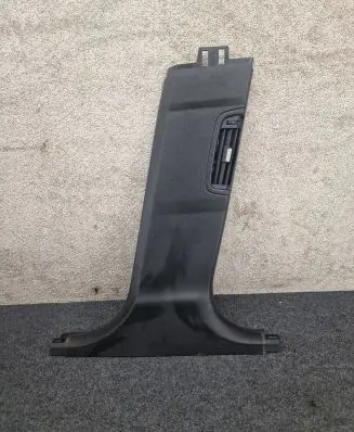 (B) pillar trim (bottom)