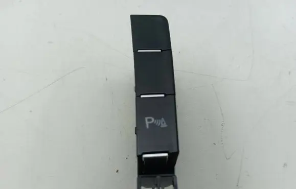 Volkswagen Golf VII Parking (PDC) sensor switch 5G1927238E 10097405