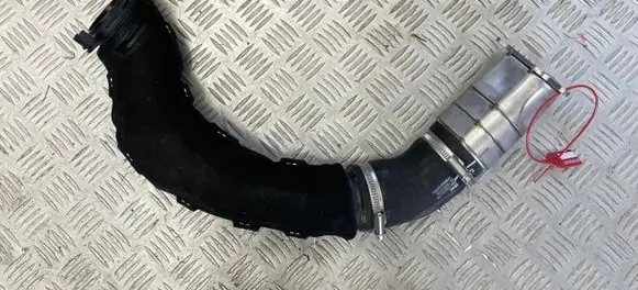 Audi A4 S4 B9 Coolant pipe/hose 