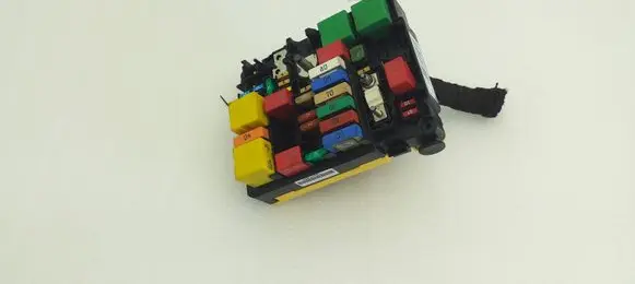 Citroen C3 Fuse box set 9804848480