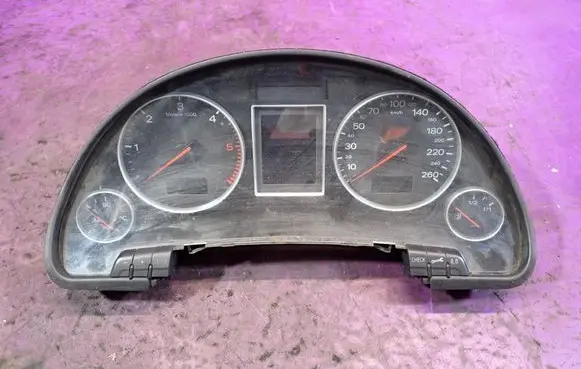 Audi A4 S4 B6 8E 8H Speedometer (instrument cluster) 