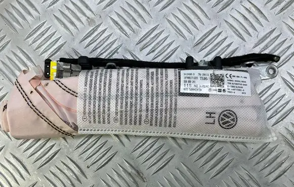 Volkswagen Golf VII Seat airbag 5G0880241 3C8972563
