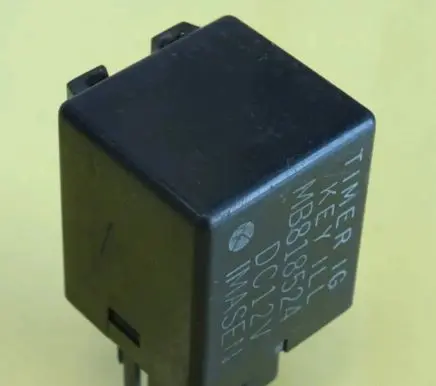 Mitsubishi Pajero Other relay MB818524