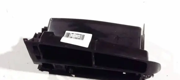 Volkswagen Golf III Dash center air vent grill 1h6819736
