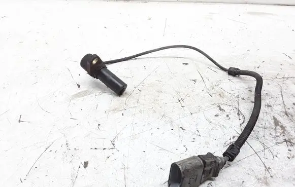 Volkswagen Touran I Crankshaft position sensor 9805940