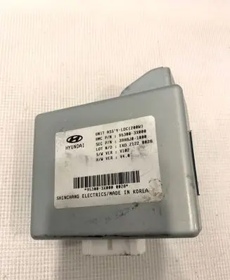 Hyundai i30 Engine control unit/module 953003X000 39H8J01000 EK0Z122002
