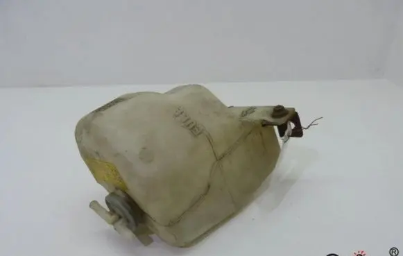 Mazda 626 Coolant expansion tank/reservoir IMPRK599536