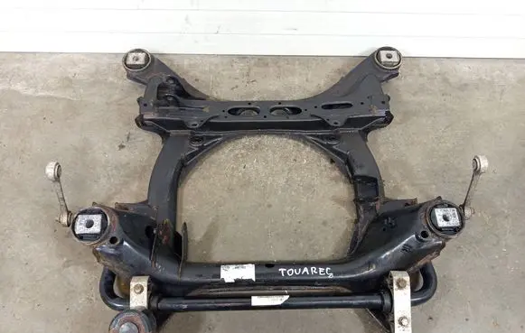 Volkswagen Touareg II Front subframe 7P0400025 7L0499314C
