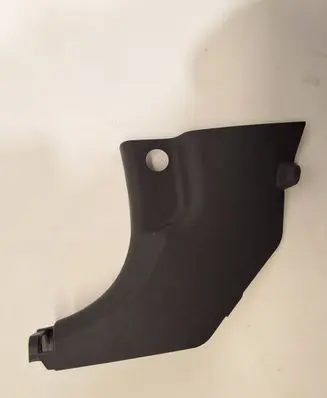 Hyundai Tucson TL Foot area side trim 85825D7000