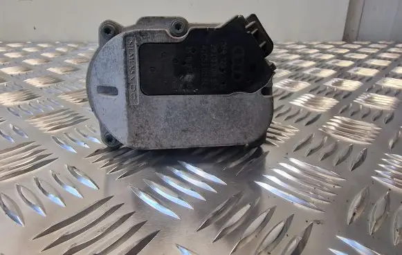 Audi A8 S8 D3 4E Intake manifold valve actuator/motor 059129086D