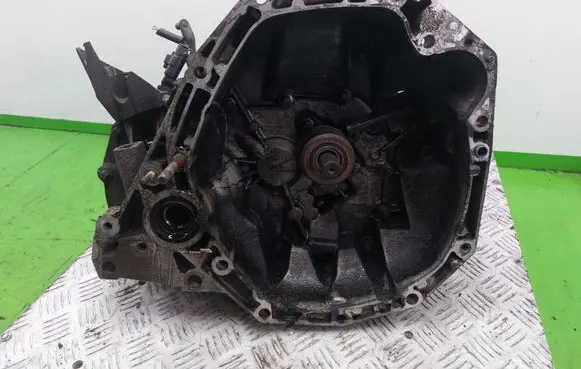 Renault Modus Manual 5 speed gearbox JH3131