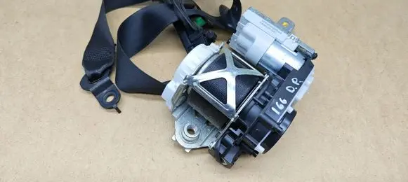 Mercedes-Benz ML W166 Front seatbelt A1668603686