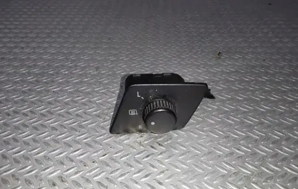 Volkswagen Polo Wing mirror switch 6Q1959565D