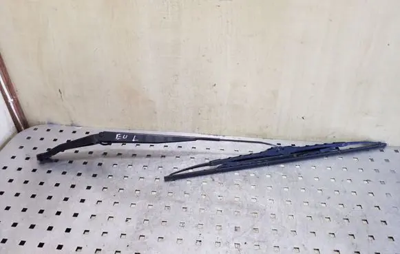 Honda CR-V Front wiper blade arm S9AGDR