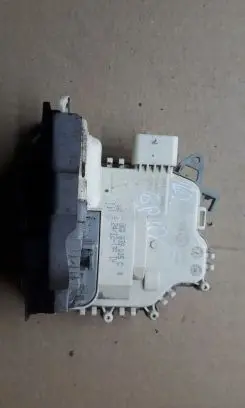 Audi A4 S4 B8 8K Rear door lock 8K0839015C