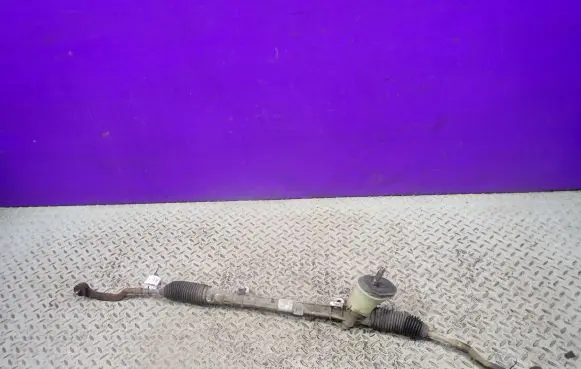 Renault Fluence Steering rack 490010058R