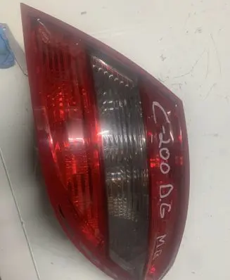 Mercedes-Benz C W204 Rear/tail lights 2049068602