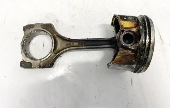 Honda FR-V Piston with connecting rod pna85 paa75