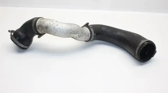 Volvo V40 Intercooler hose/pipe 31325041
