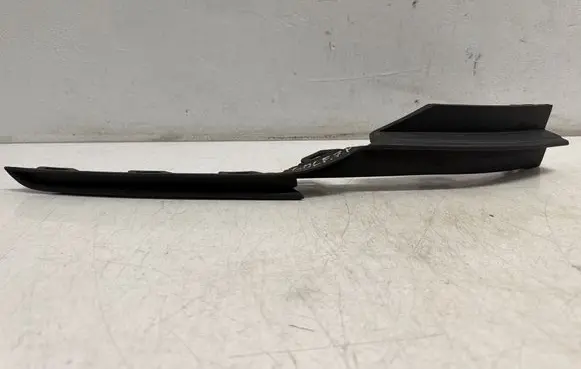 Volkswagen Golf VII Front bumper lower grill 5G0853666