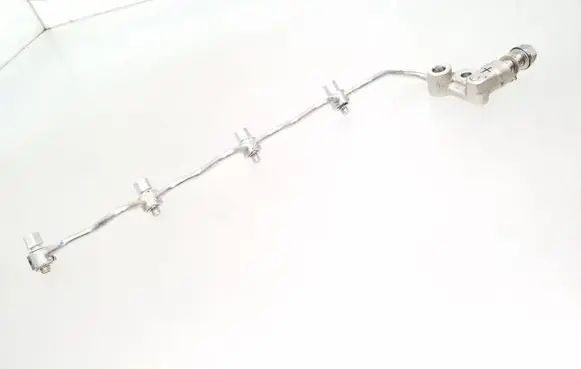 Toyota RAV 4 (XA40) Fuel return line/hose 