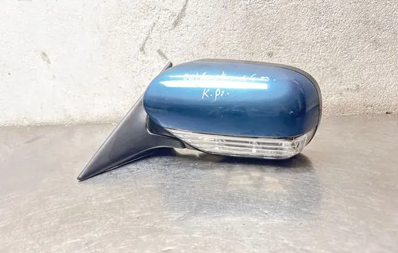 Subaru Outback Front door electric wing mirror 010843