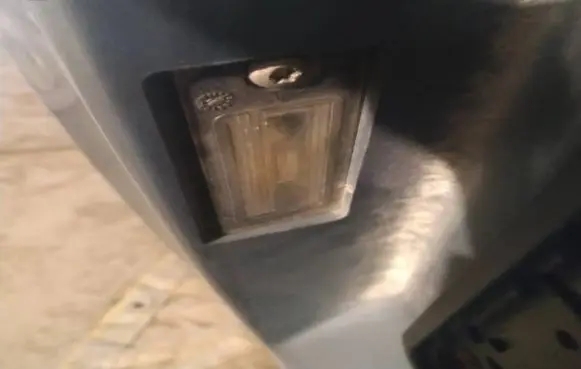 Volvo S60 Number plate light
