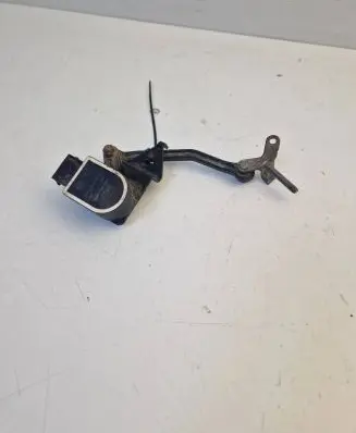 Mercedes-Benz CLA C117 X117 W117 Front air suspension height level sensor A0045429918 0663 031215