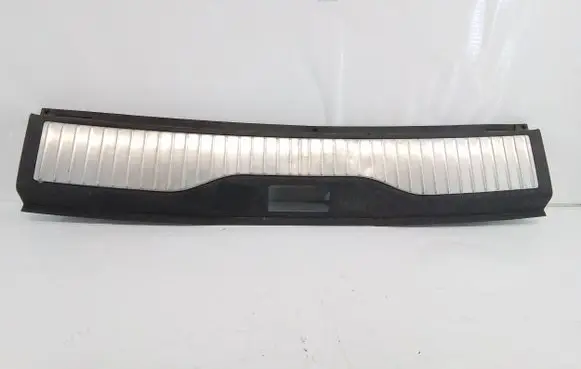 Opel Zafira B Trunk/boot sill cover protection 322225228