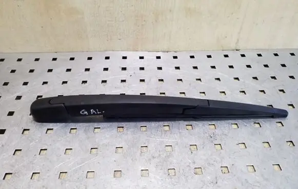 Toyota Corolla Verso AR10 Rear wiper blade arm