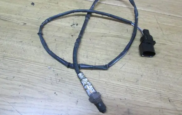 Audi A4 S4 B6 8E 8H Lambda probe sensor 0258007090 105281