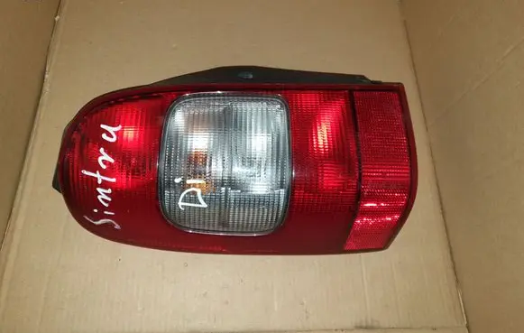 Opel Sintra Rear/tail lights 10406613