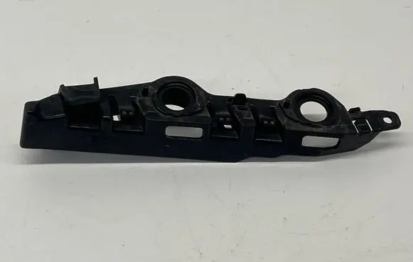 Audi A6 S6 C8 4K Front bumper mounting bracket 4K8807283