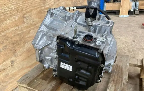 Opel Insignia B Automatic gearbox 24284082