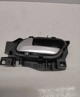 Peugeot 508 Front door interior handle 9800099780