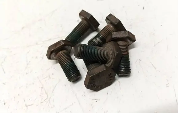 Opel Corsa D Nuts/bolts 