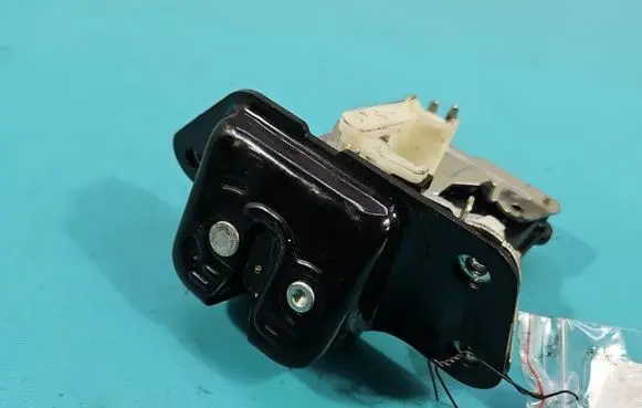 Fiat Freemont Tailgate/trunk/boot lock/catch/latch IMPRK1550231