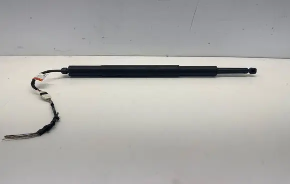 BMW 3 G20 G21 Tailgate strut 7453413